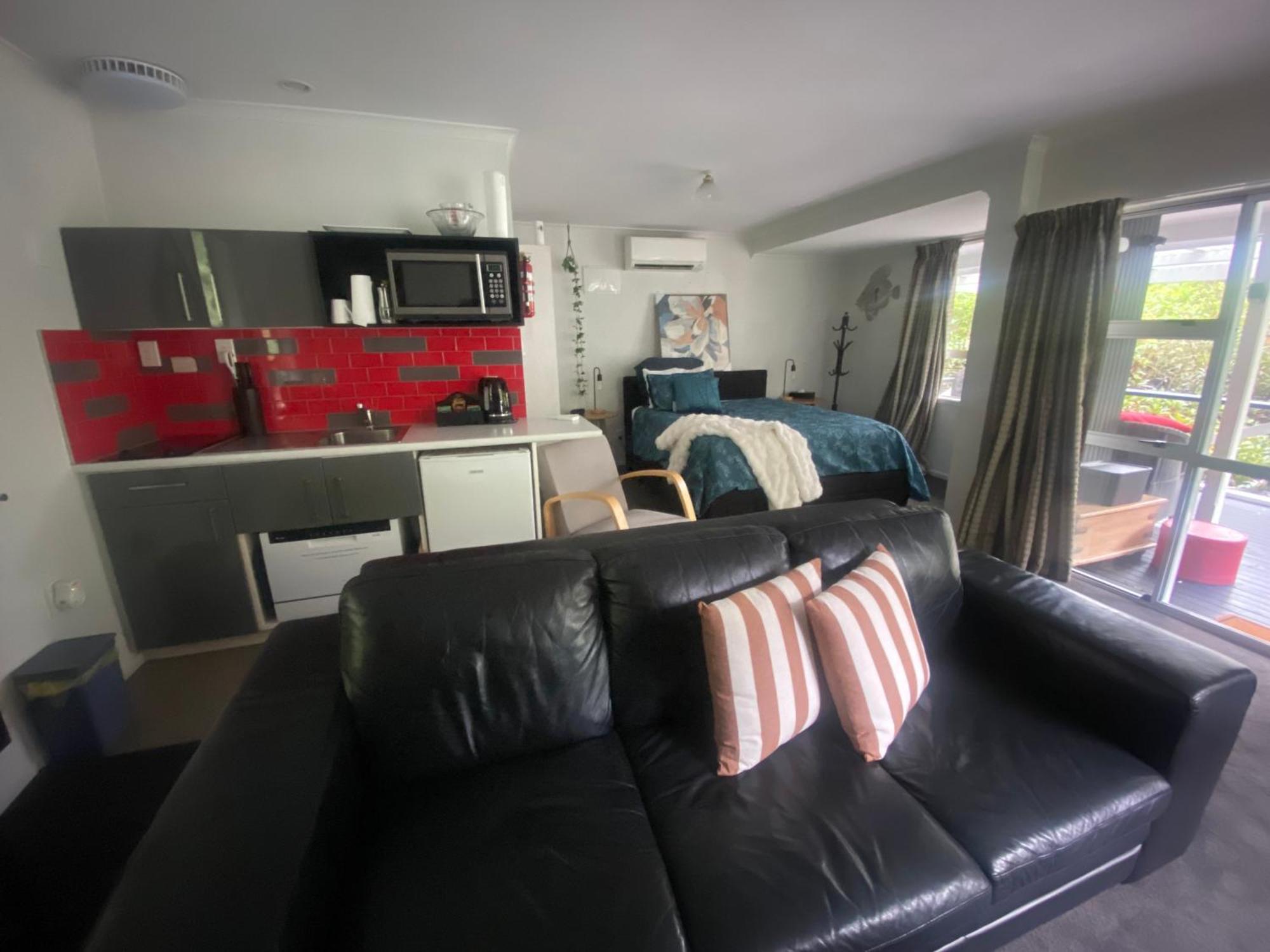 Hideaway - A Couples Retreat Villa Akaroa Dış mekan fotoğraf